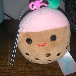 Bernice the boba Squishmallow clip!